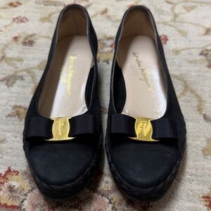 Salvatore Ferragamo Aladina style Black Flats with Gold Accent